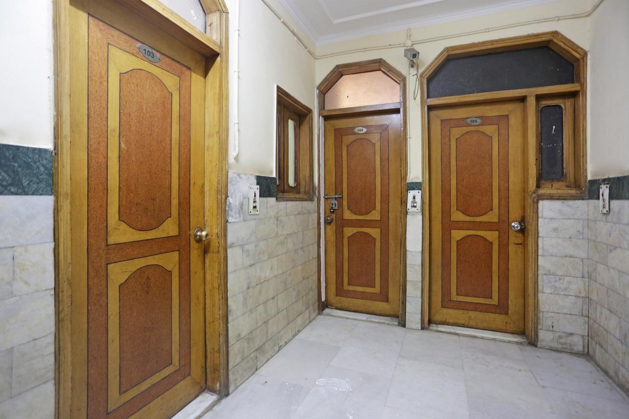 Hotel Flagship Hotel International Neelam Suites Near Jama Masjid New Delhi