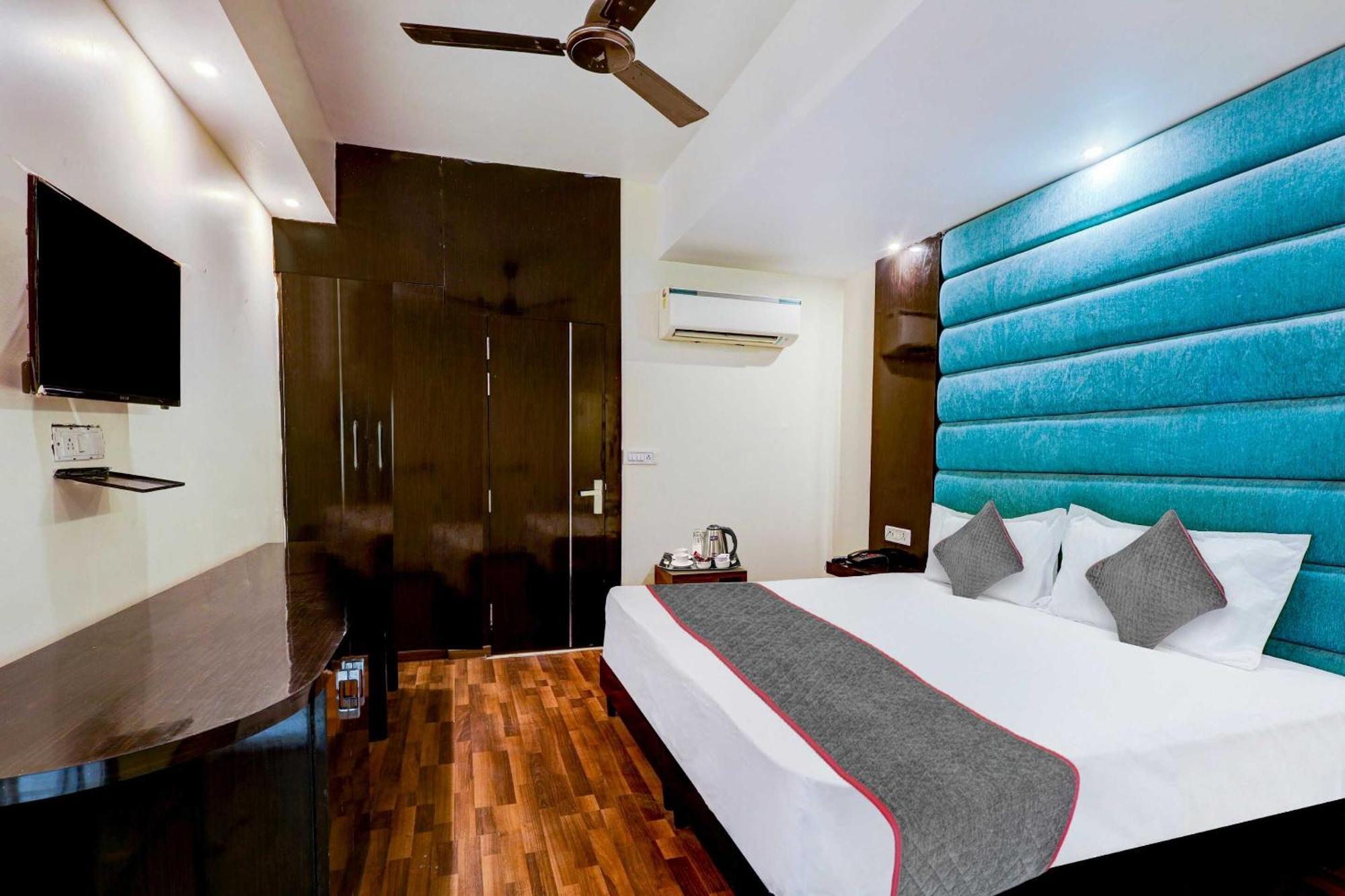 Hotel Townhouse Golden King 3*