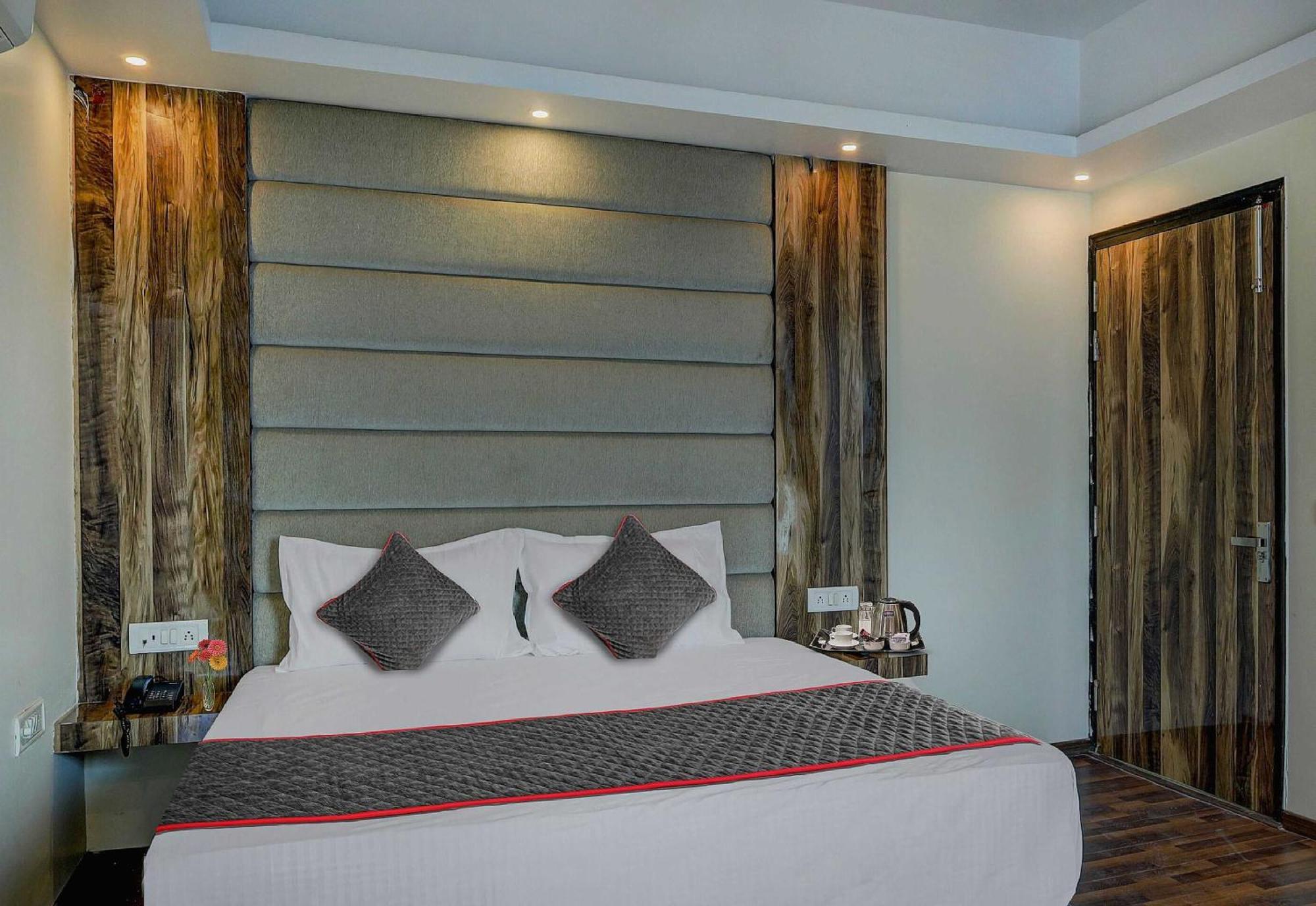 Hotel Townhouse Golden King