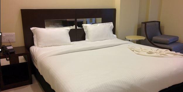 Hotel Neu - Near Connaught Place