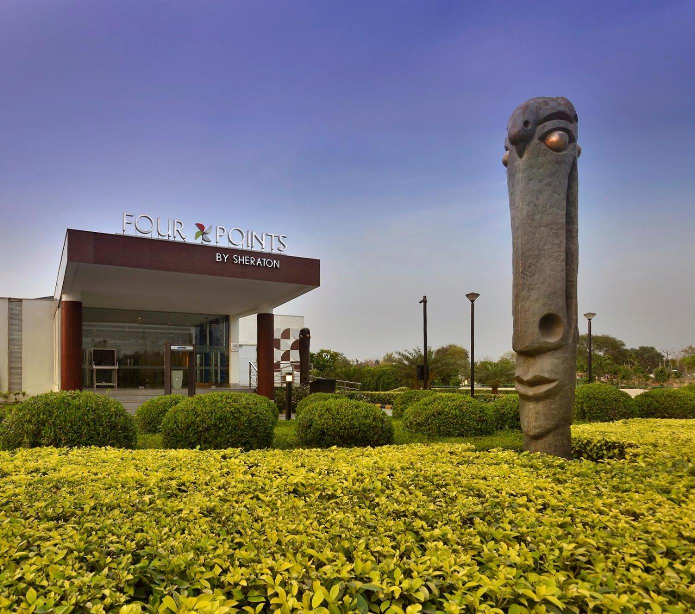 Hotel Four Points By Sheraton New Delhi, Airport Highway New Delhi