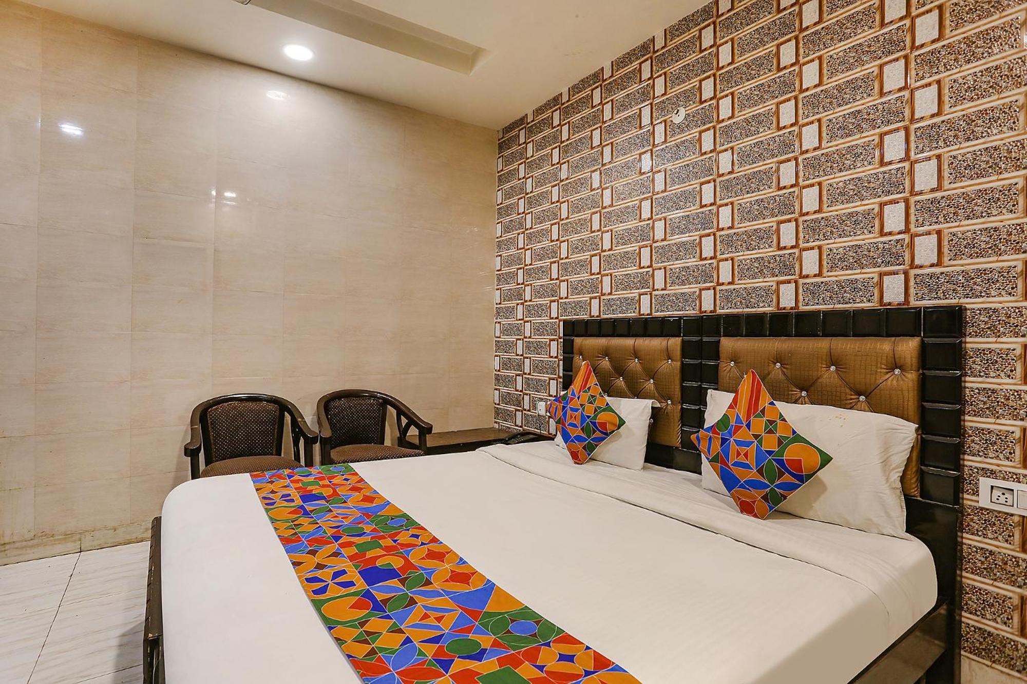 Hotel Fabhotel Rs Gera - Nr Nehru Place Market Nova Deli