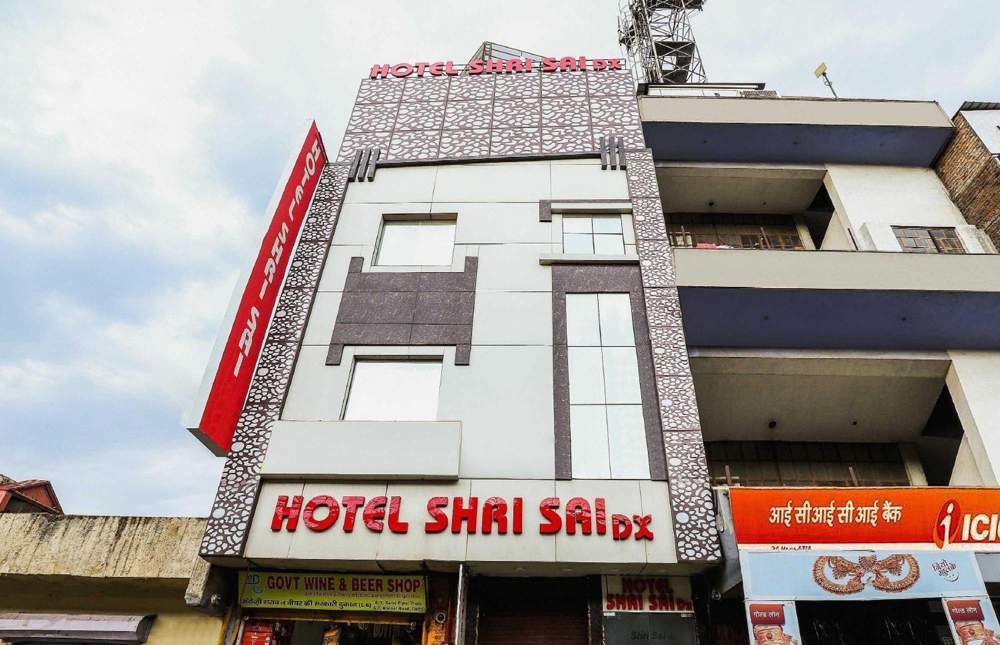 O Shri Sai Hotel