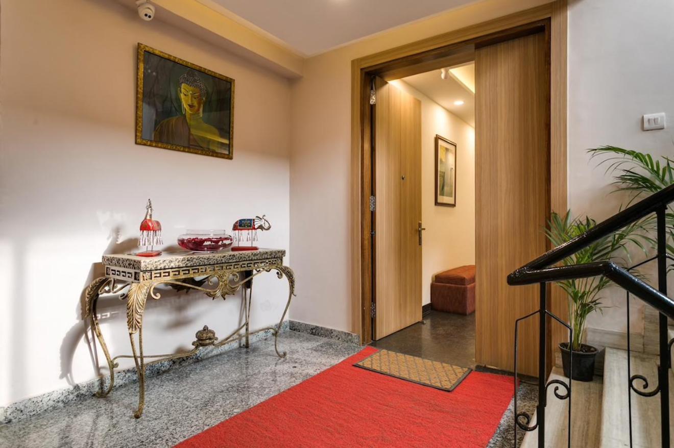 Moydom Private Ensuite With Shared Balcony & Kitchen