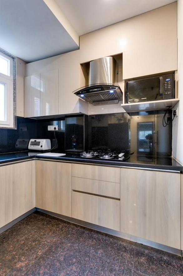 Moydom Private Ensuite With Shared Balcony & Kitchen