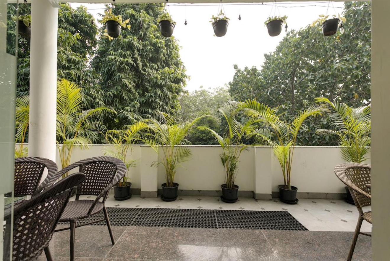 Moydom Private Ensuite With Shared Balcony & Kitchen Bed & Breakfast New Delhi