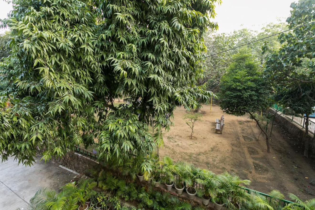 Moydom Private Ensuite With Shared Balcony & Kitchen Bed & Breakfast