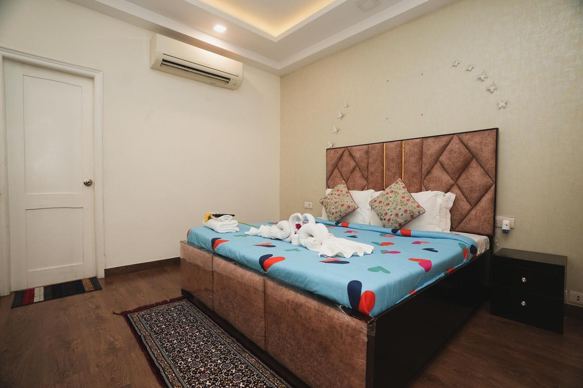 Hotel Mintstar And 3*