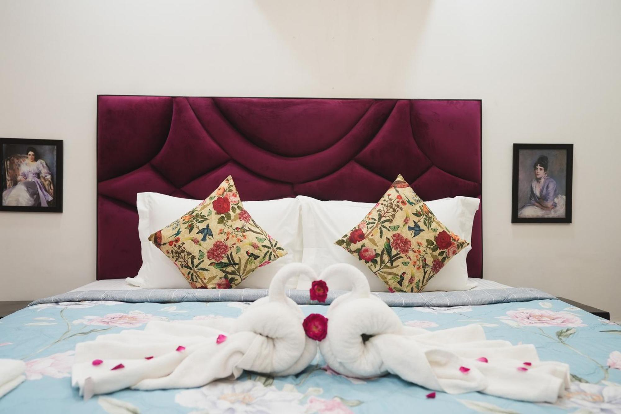 Hotel Mintstar And New Delhi