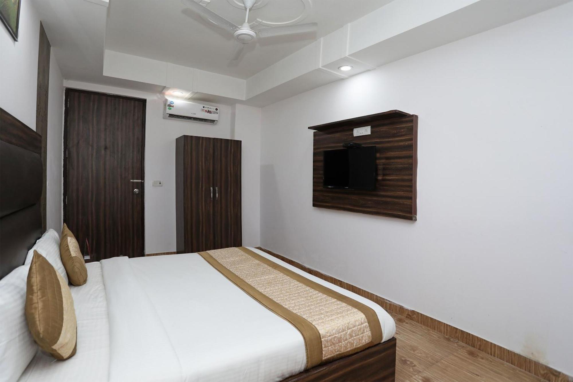Collection O Nandgiri 3*