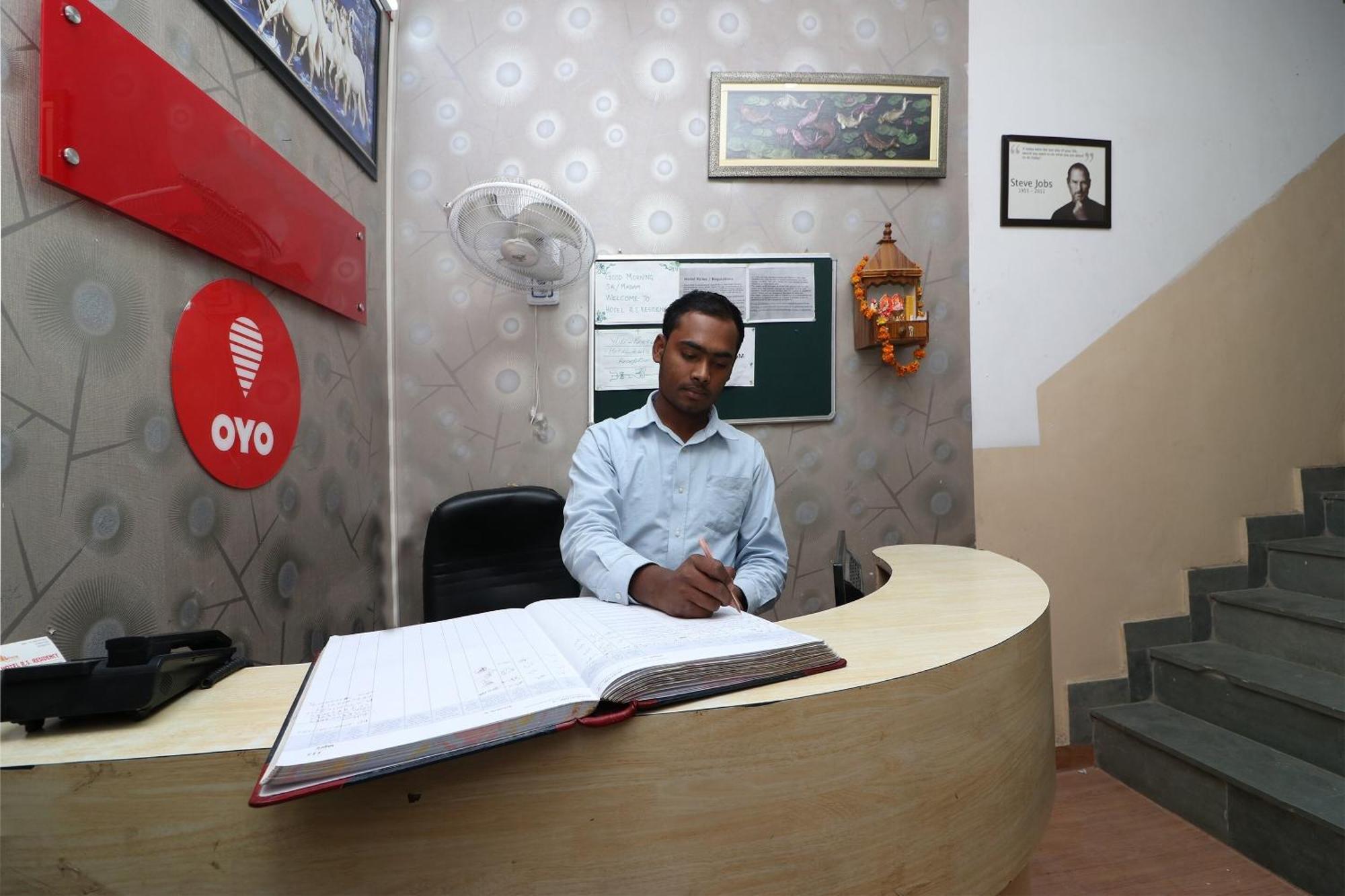 Collection O Nandgiri Hotel