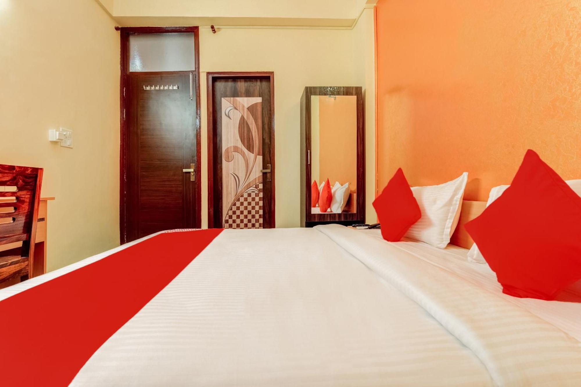 Oyo Flagship Jhankar Road Hotel New Delhi