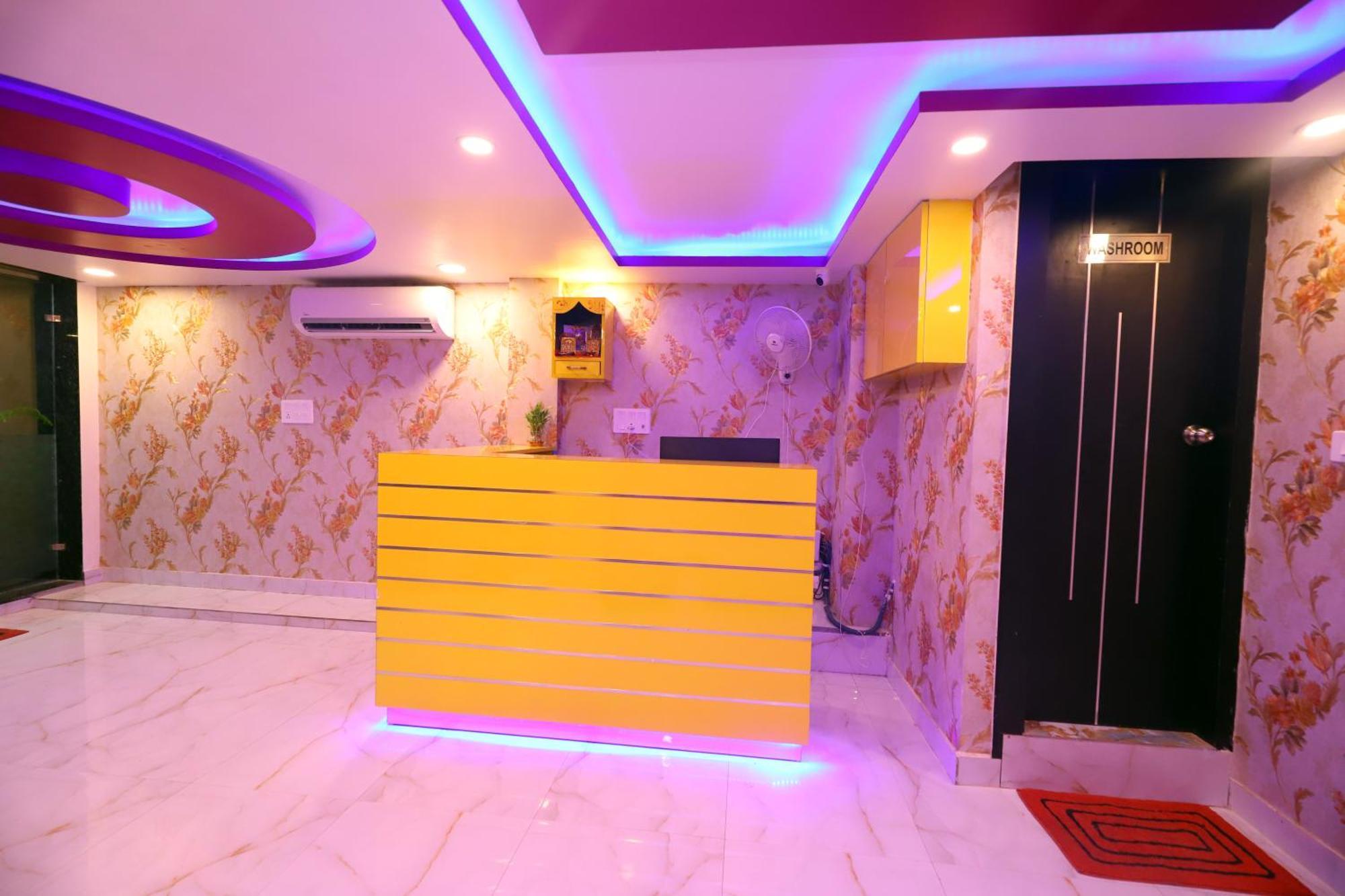 Hotel Jupiter Plaza Delhi Airport 3*