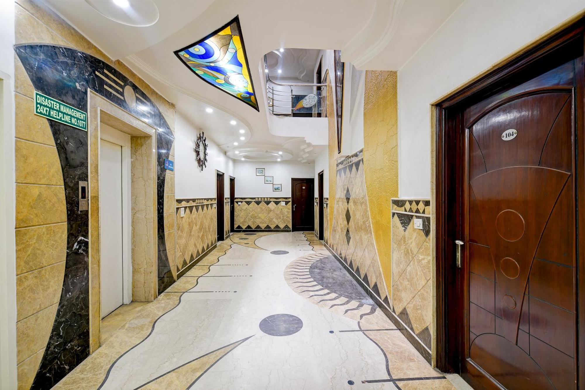 Legend - Walk-in From Railway Station New Delhi