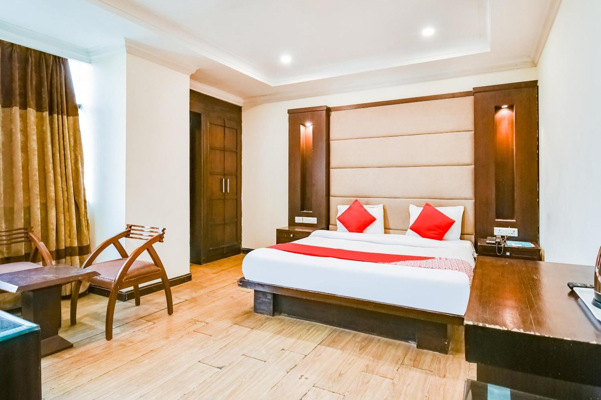 O Imperial Hotel 3*