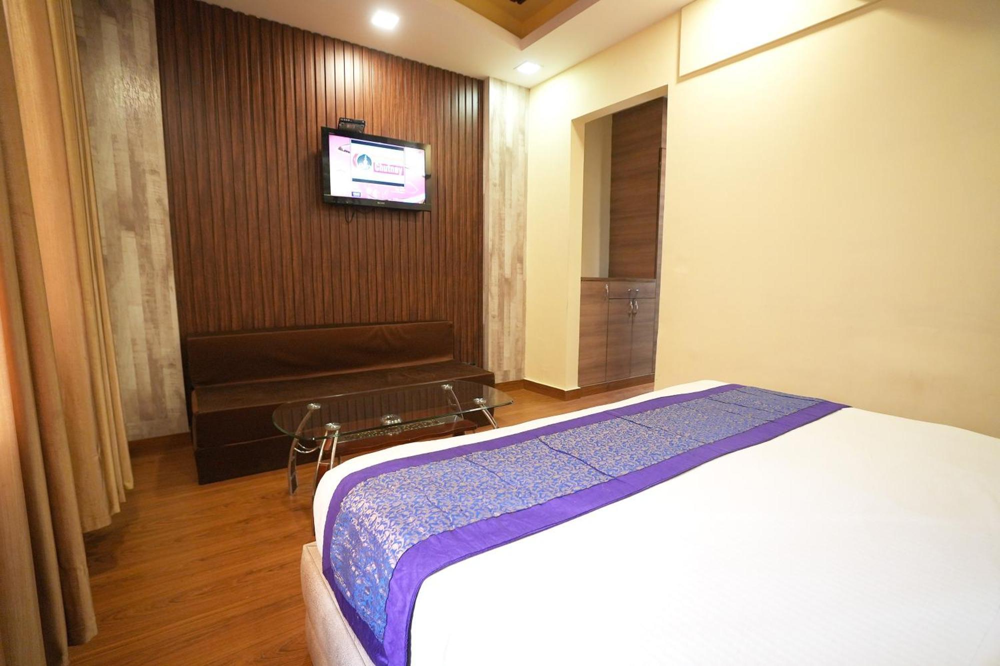Hotel Silver Stone - Karol Bagh New Delhi (National Capital Territory of India)