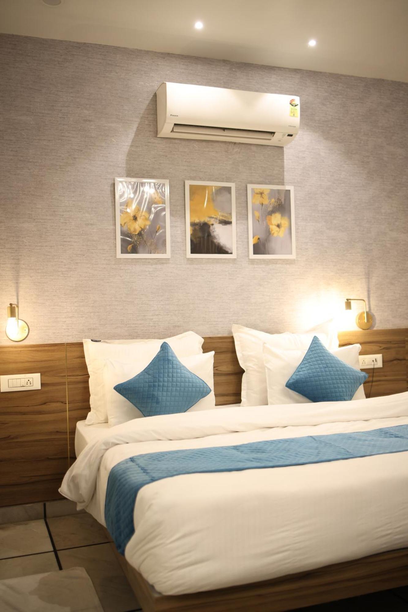 Hotel Gallivanto - Rohini 3*