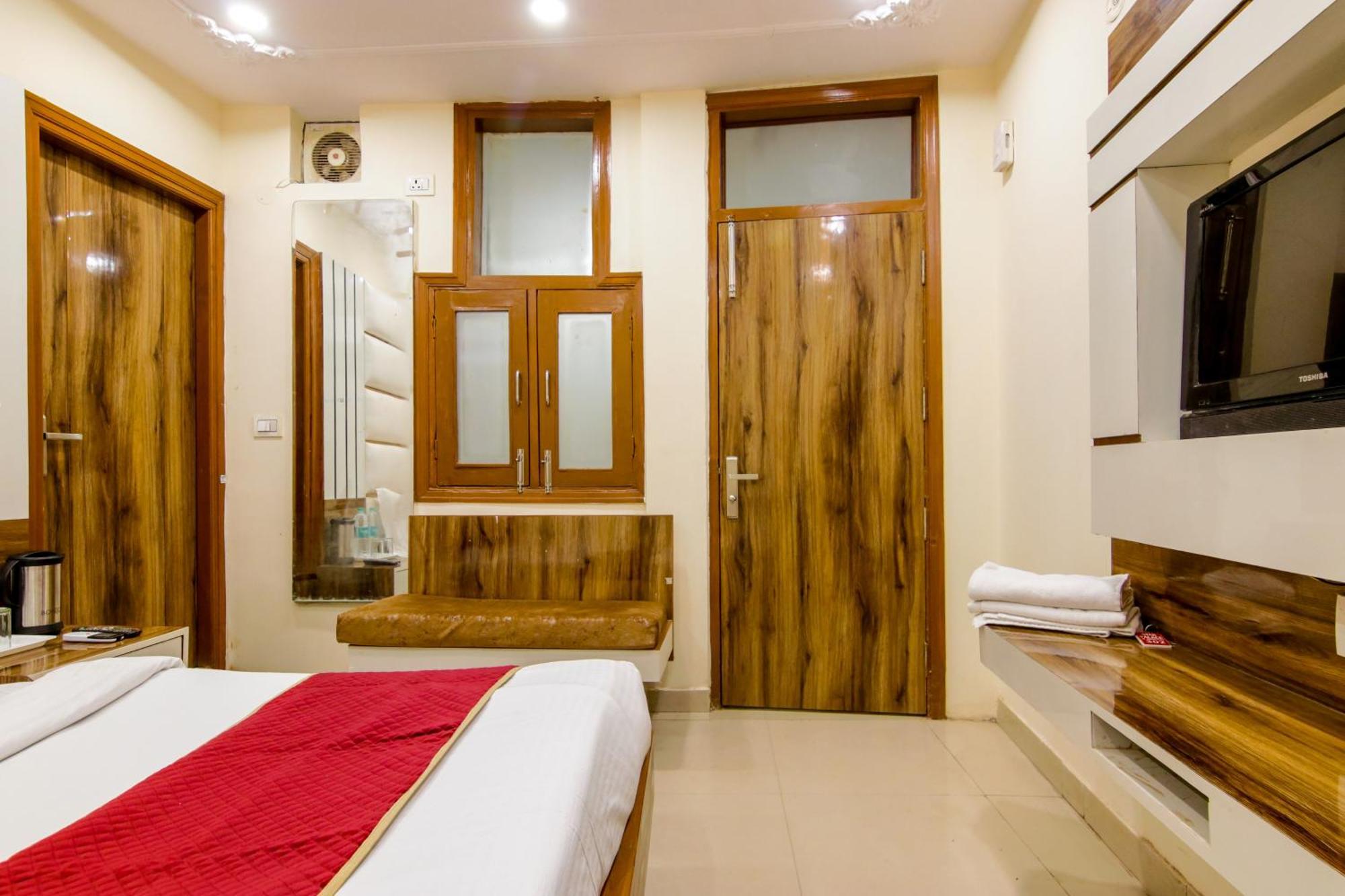 The Price Main Bazar Pahar Ganj Hotel Nova Deli