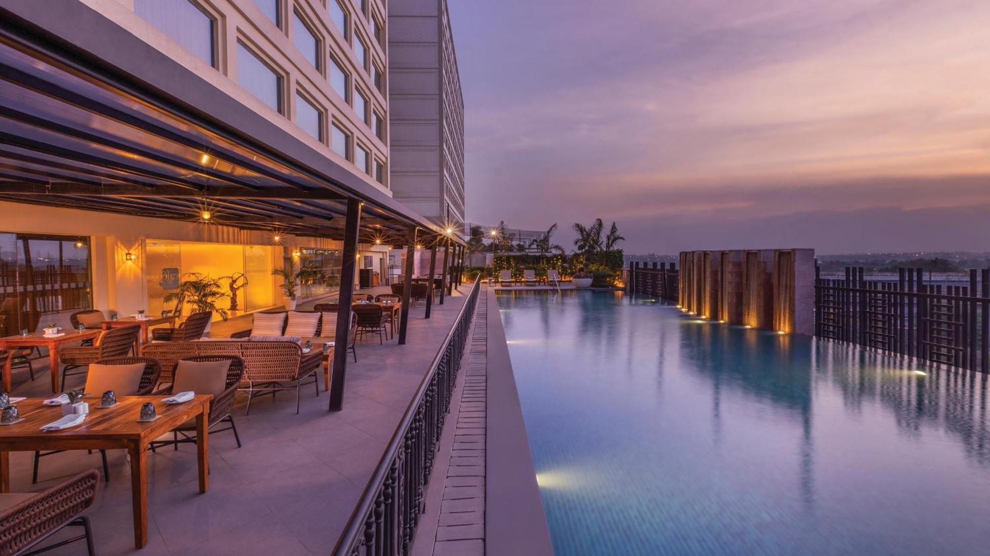 Mayur Vihar Noida By Ihg Hotel New Delhi