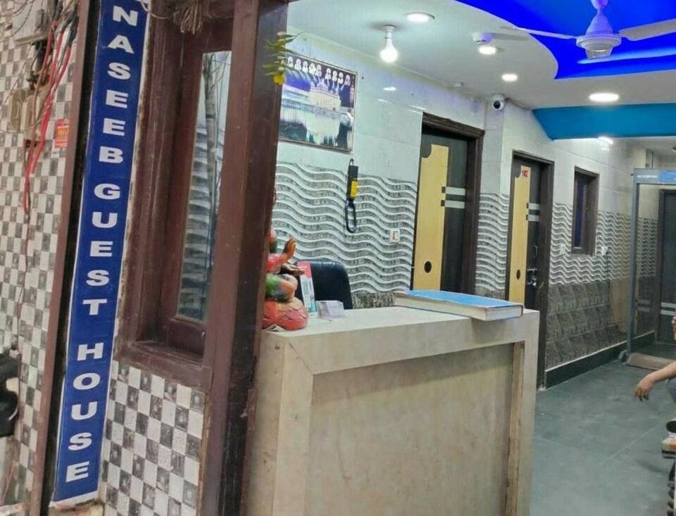 Hotel O Naseeb Near Jama Masjid New Delhi