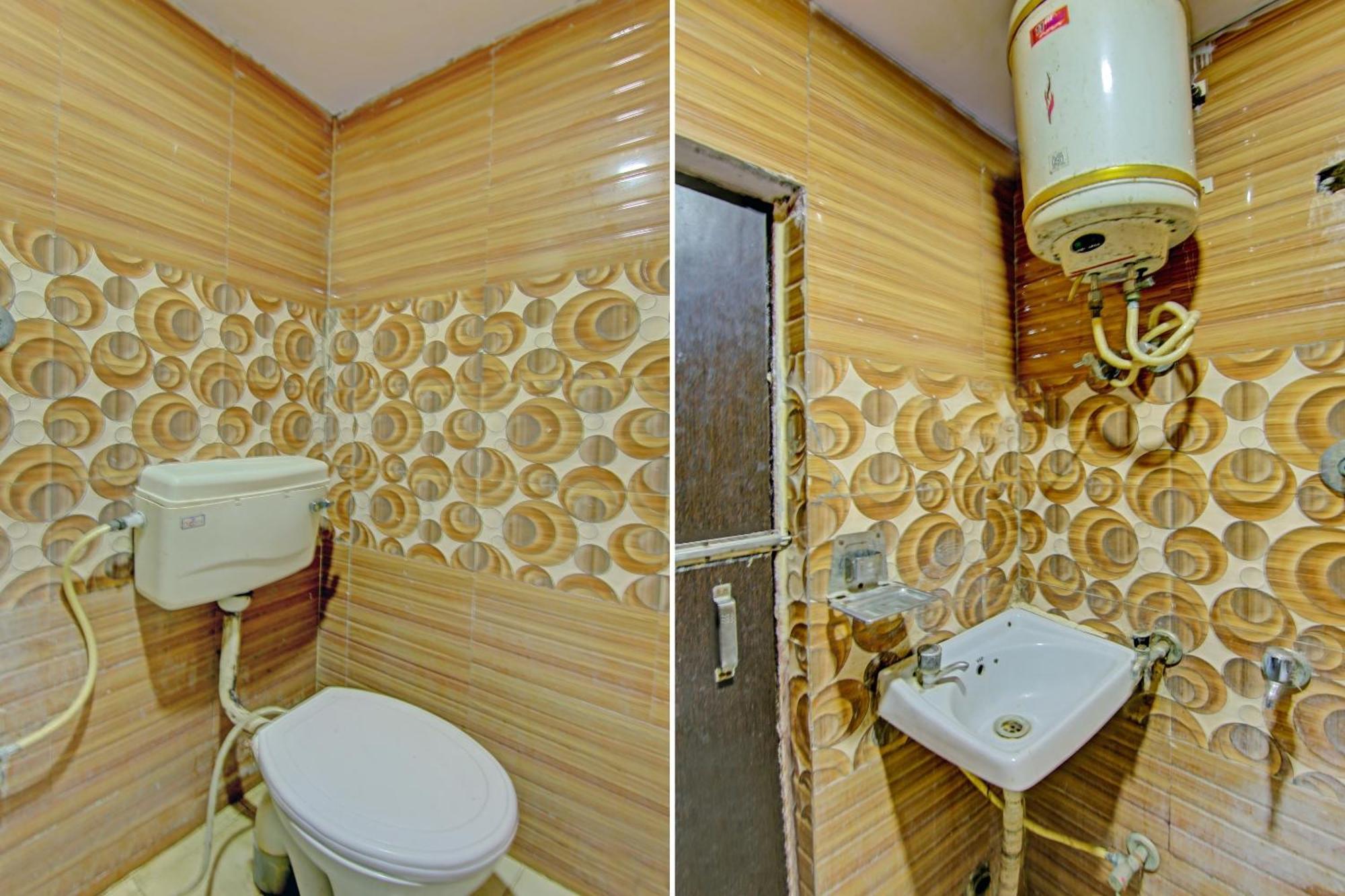 O Naseeb Near Jama Masjid Hotel 3*