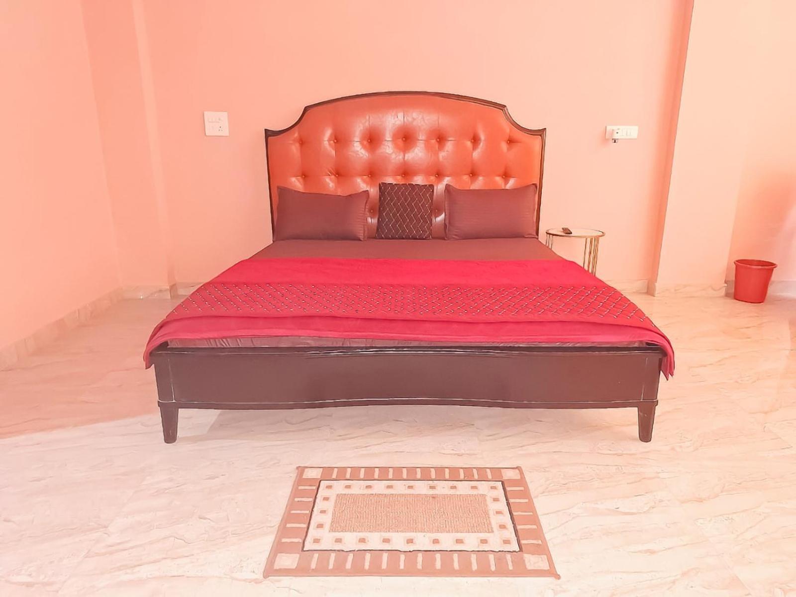 Rose - Dwarka Sec 8 3*