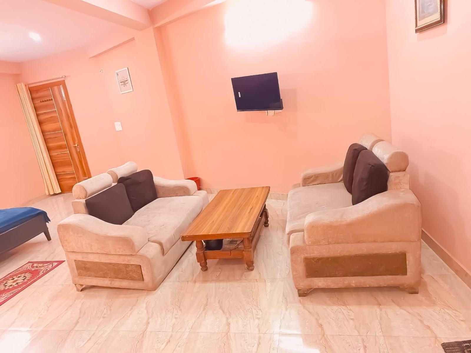 Bed & Breakfast Rose - Dwarka Sec 8 New Delhi