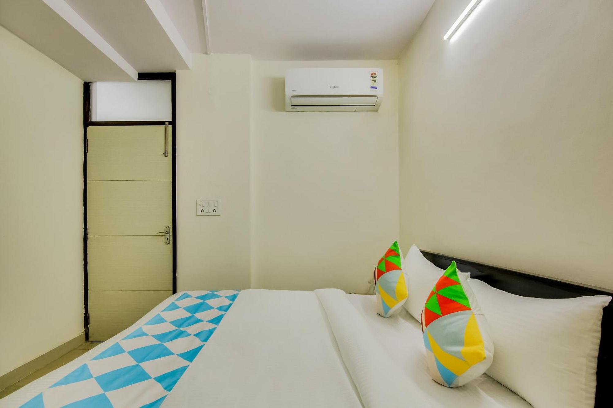 Guest house O Diamond Near Lotus Temple 3*