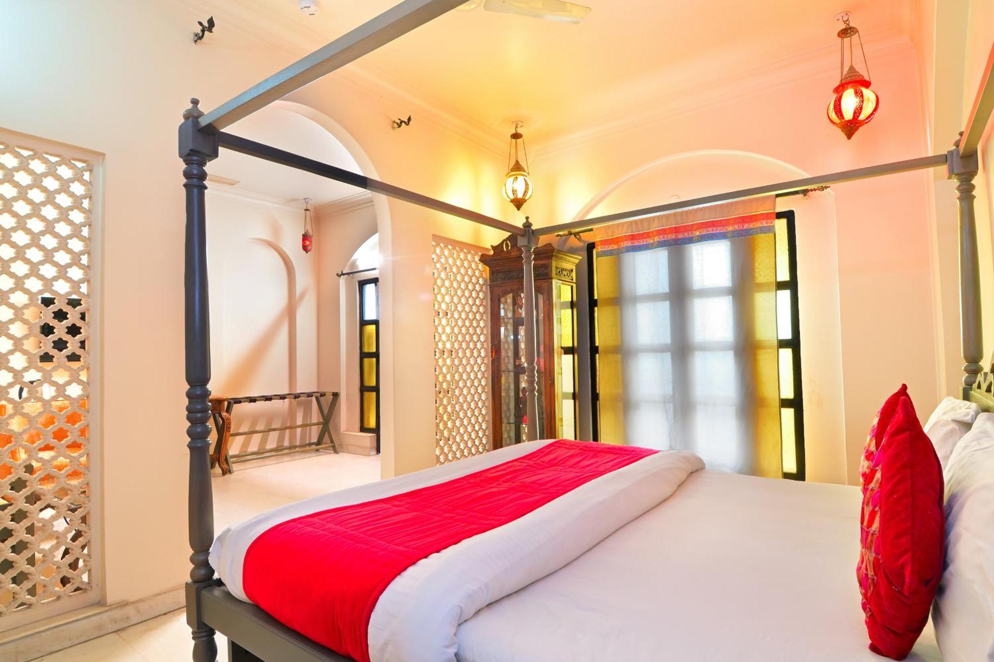 Jyoti Mahal - A Heritage - New Delhi
