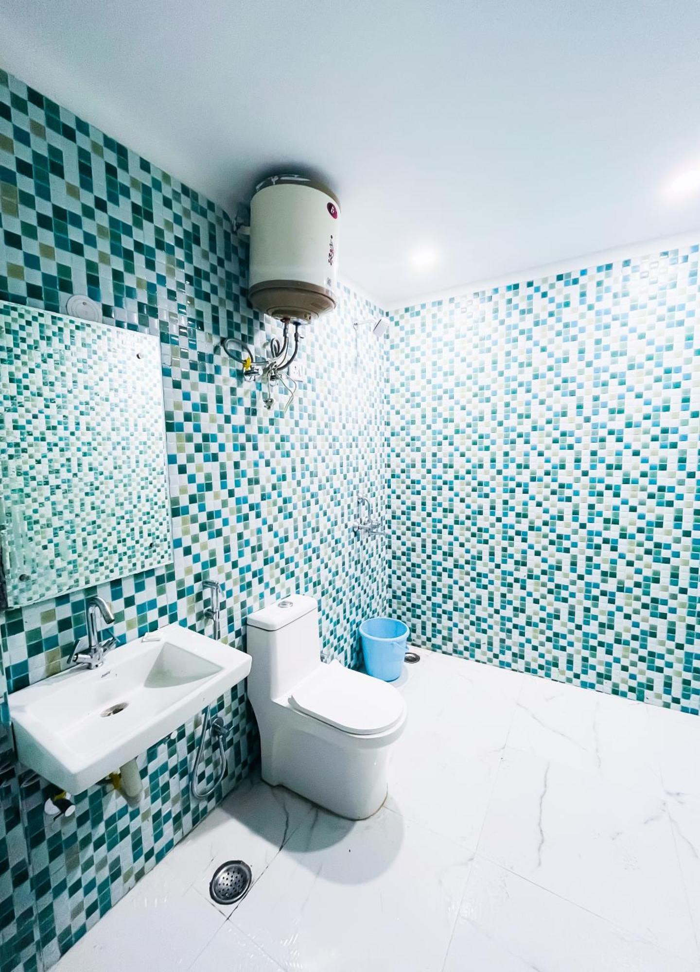 Hotel In Malviya Nagar