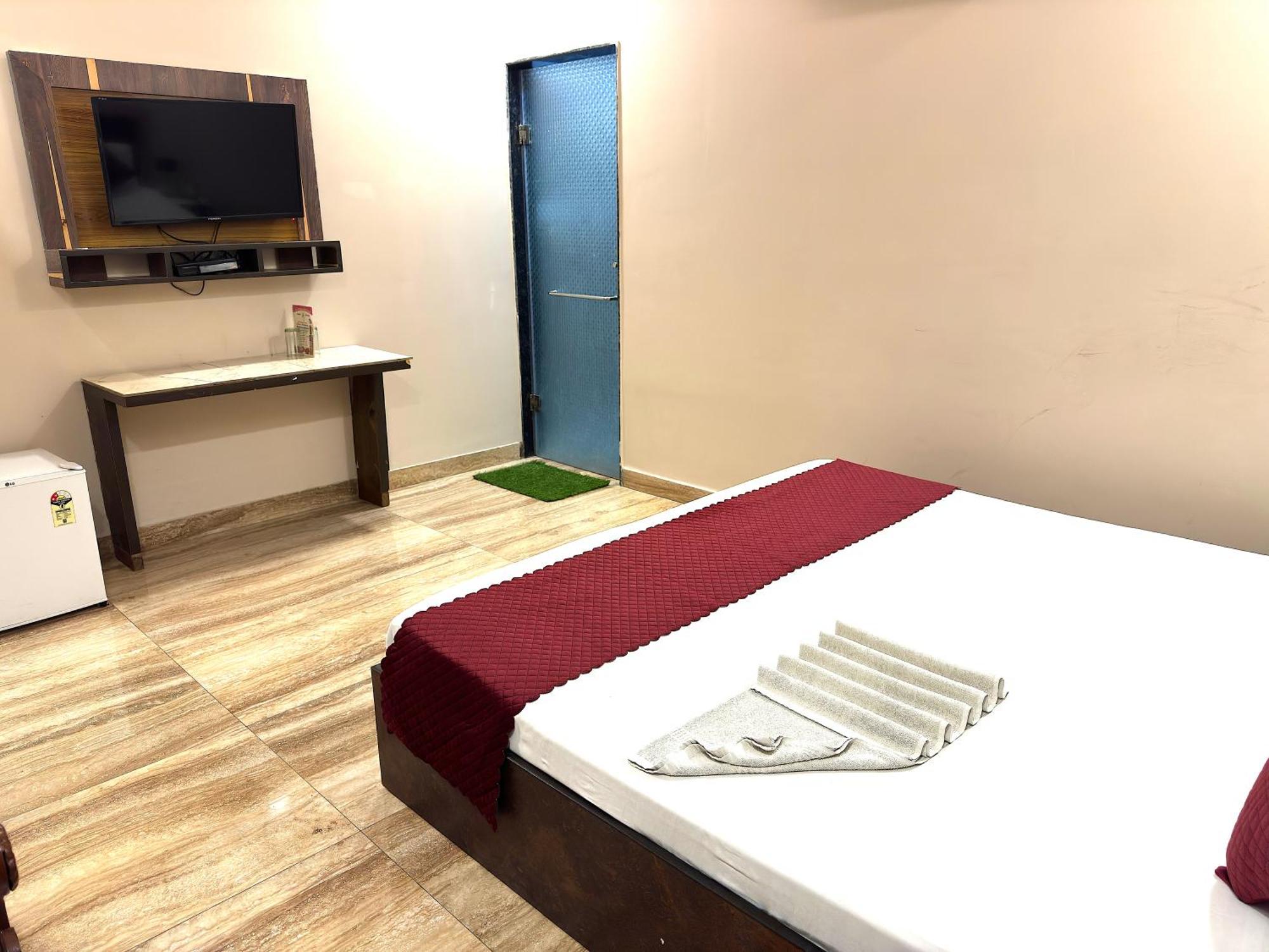 Hotel Kelson Dx With Parking, 2mins From Metro Station Near Railway Station Nova Deli