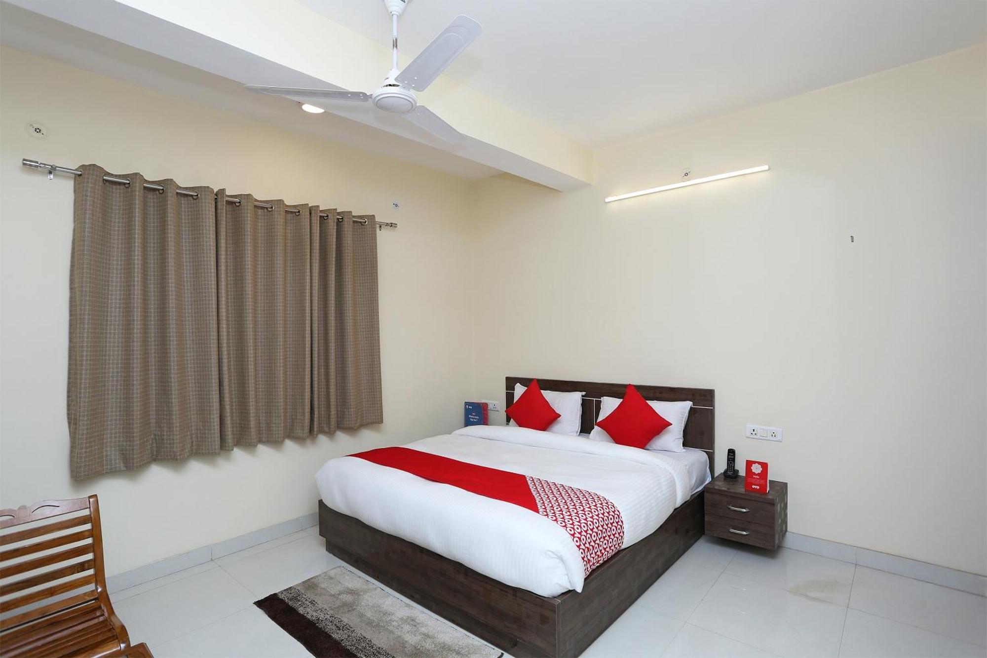 Hotel O D Palace New Delhi