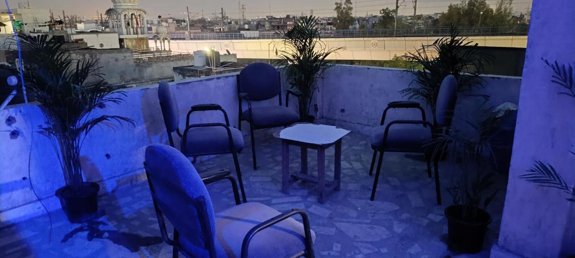 Frazyone Hostel