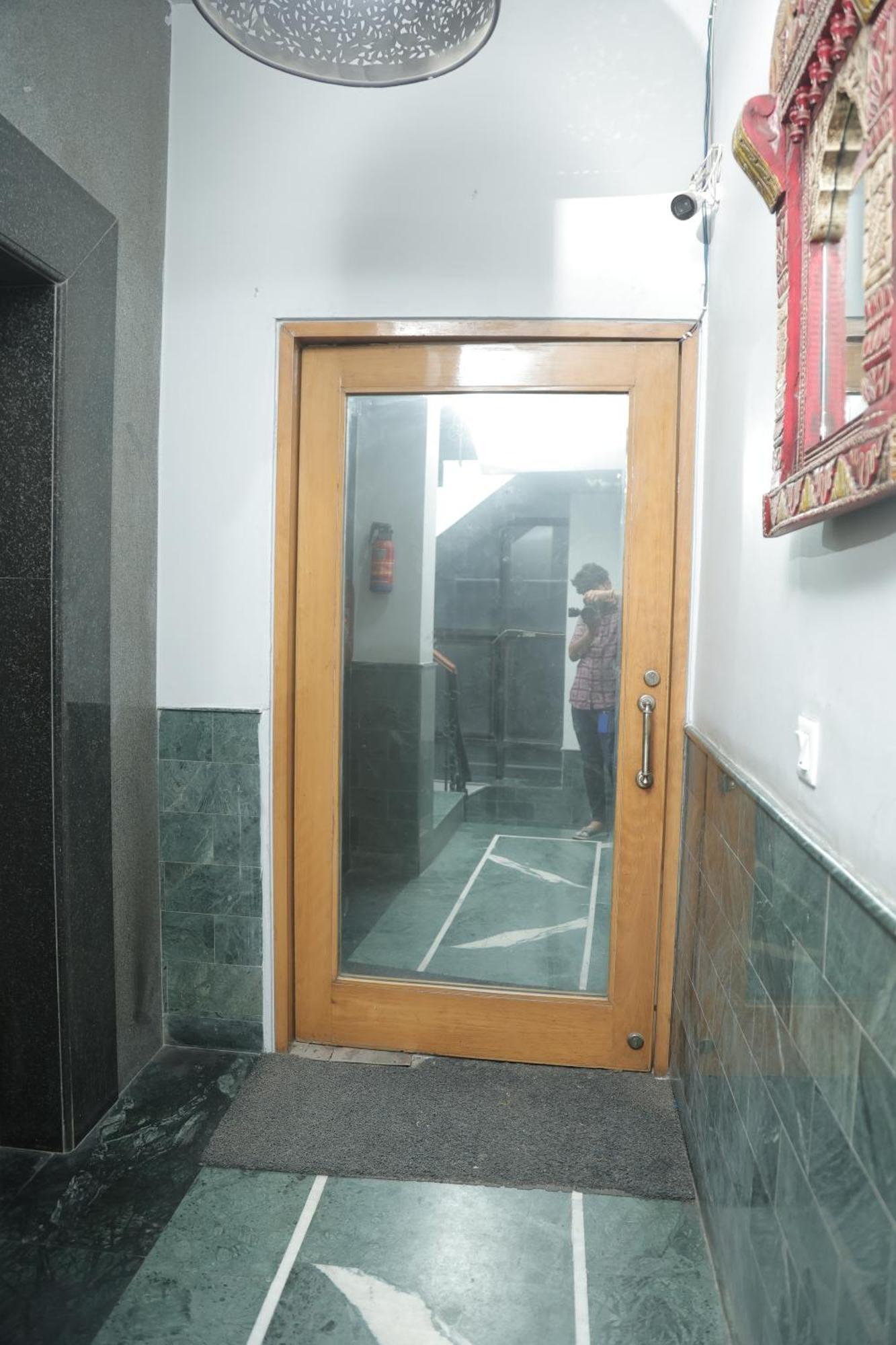 Ss Residency Bed & Breakfast New Delhi
