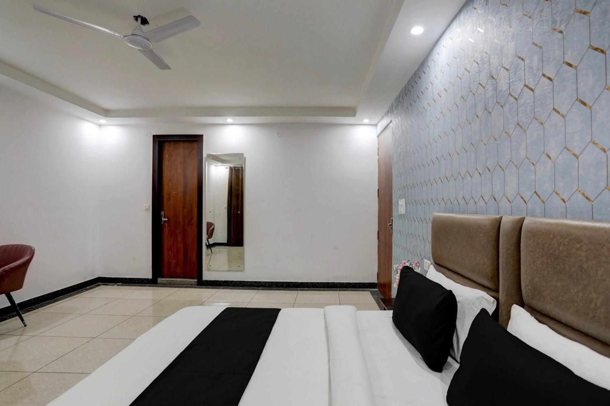O Ambs 4* New Delhi