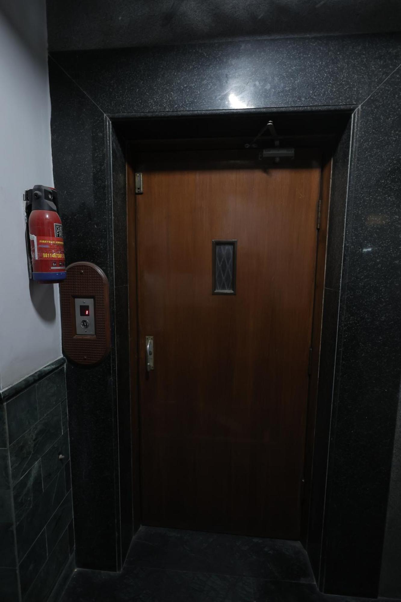 Ss Residency New Delhi