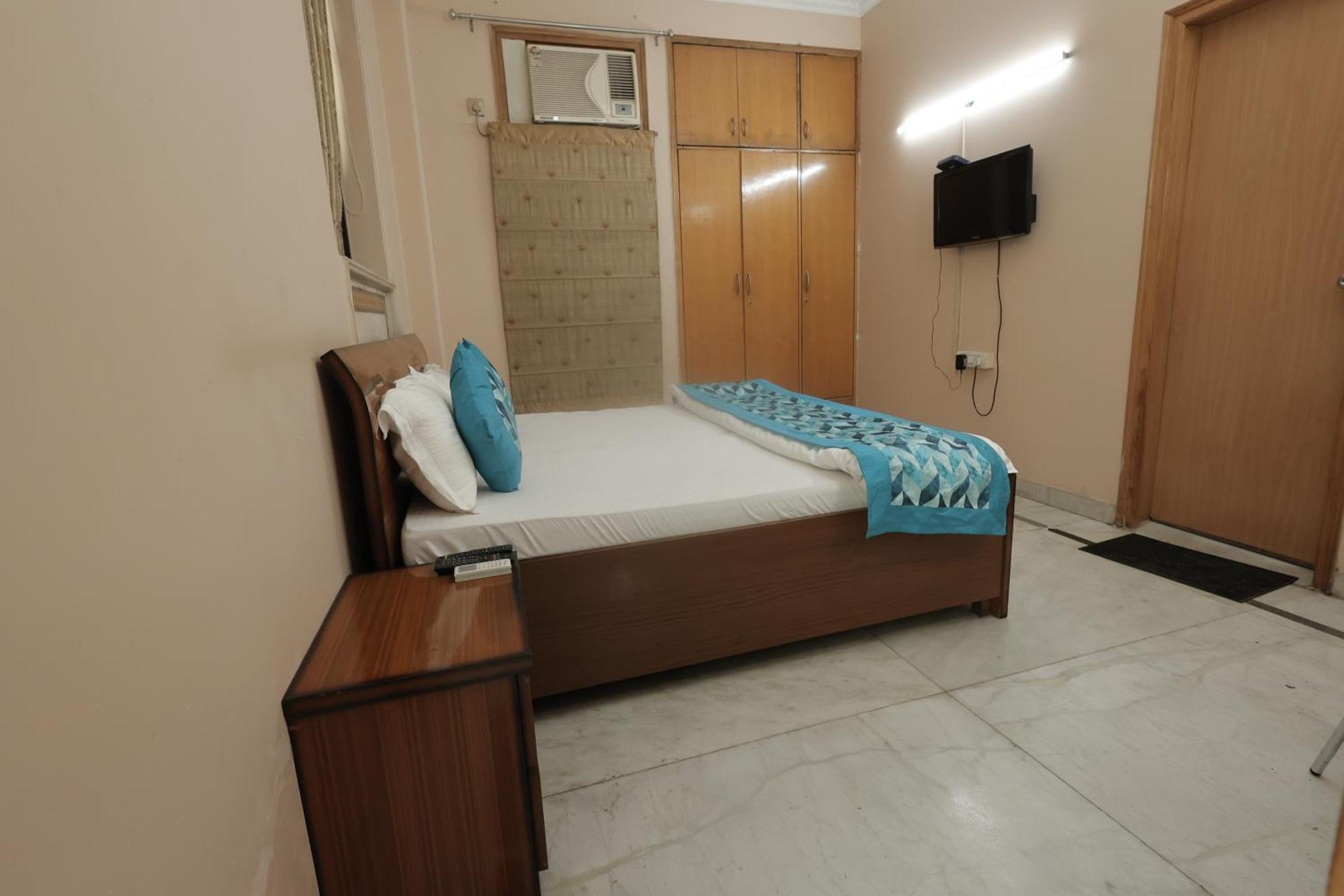 Ss Residency 2* New Delhi
