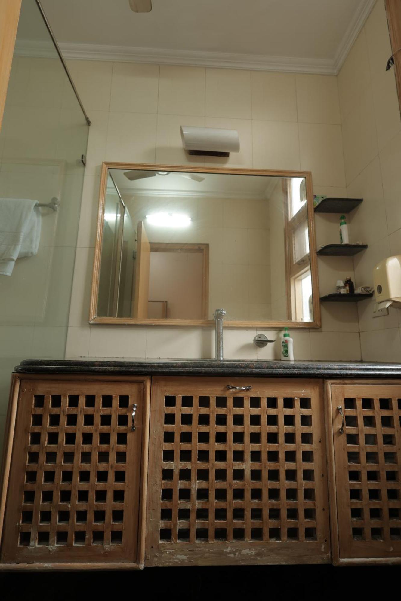 Ss Residency 2* New Delhi
