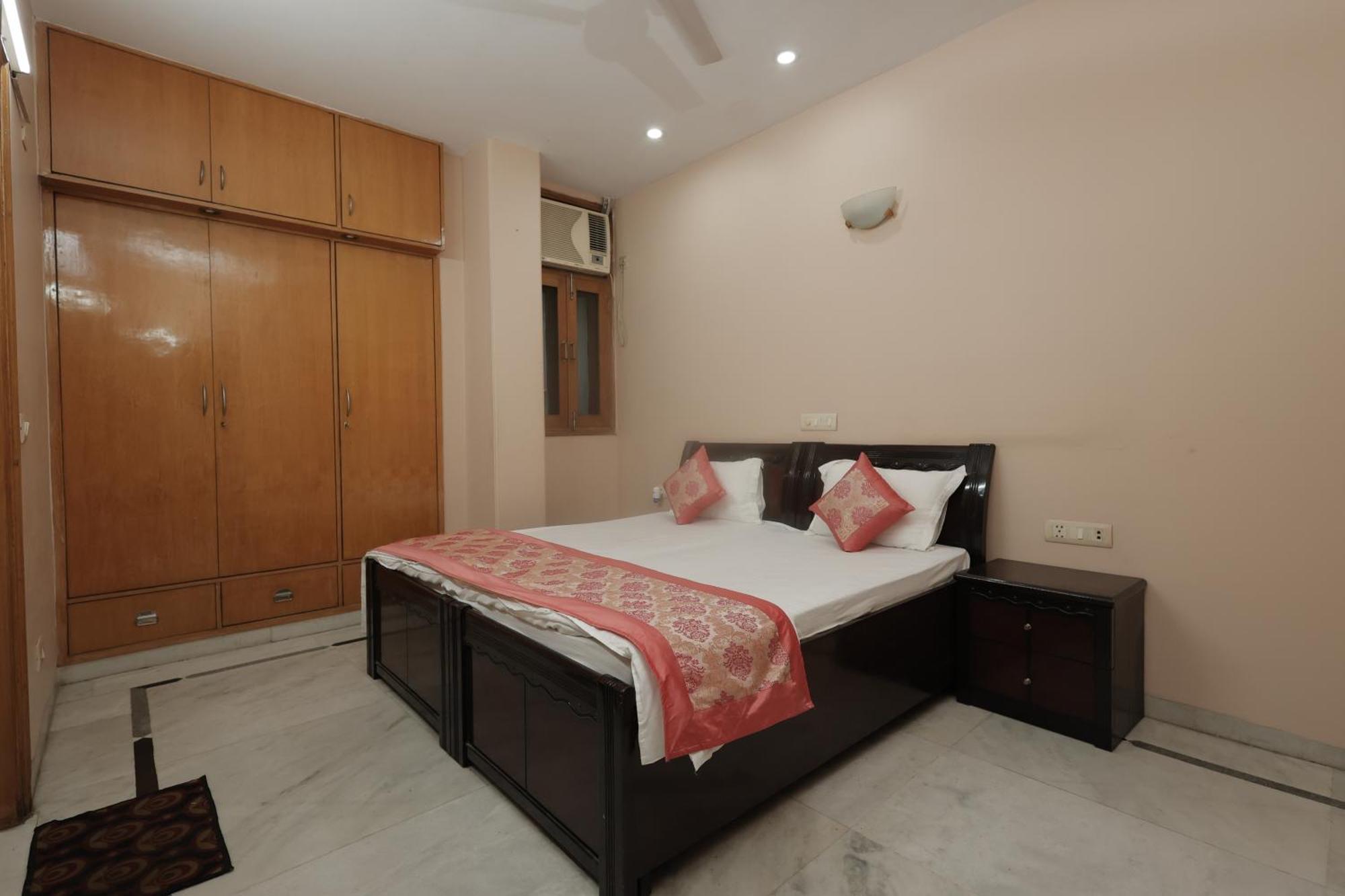 Ss Residency Bed & Breakfast New Delhi