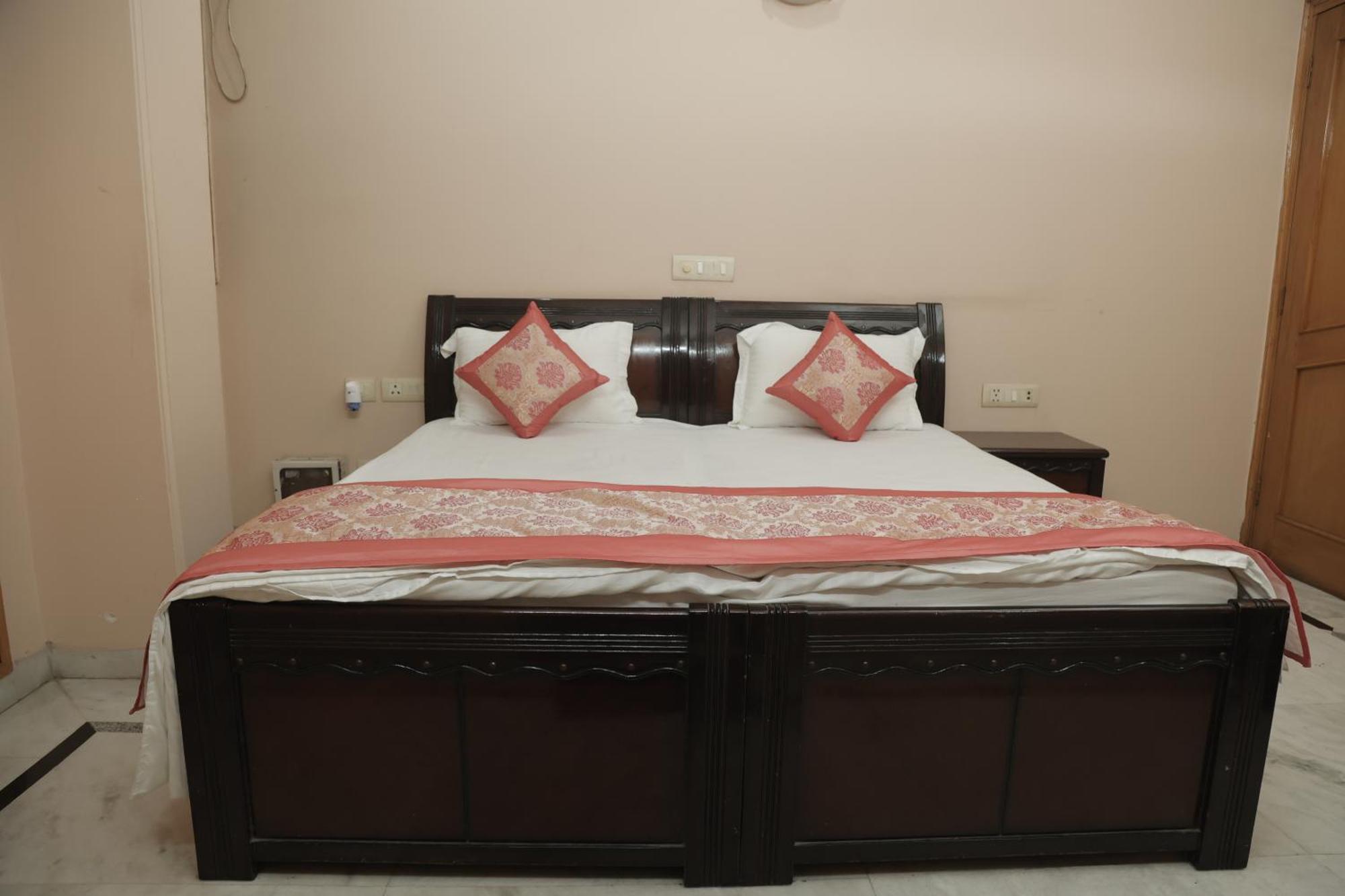 Bed & Breakfast Ss Residency New Delhi