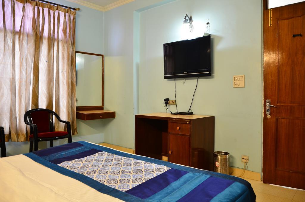 Airport Paradise International Hotel