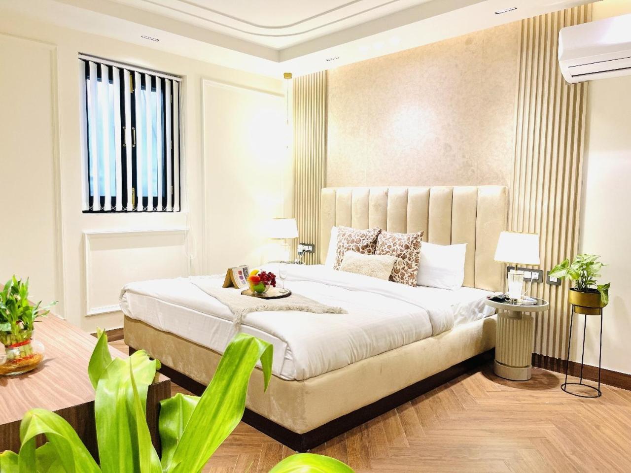 Bedchambers, Saket Nova Deli