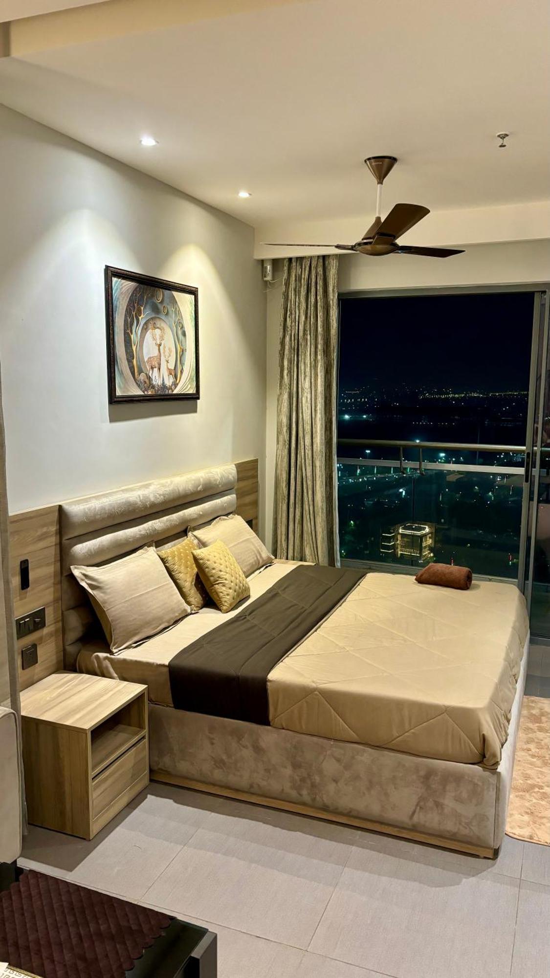 Apartment Countryside Luxury - Supernova Noida