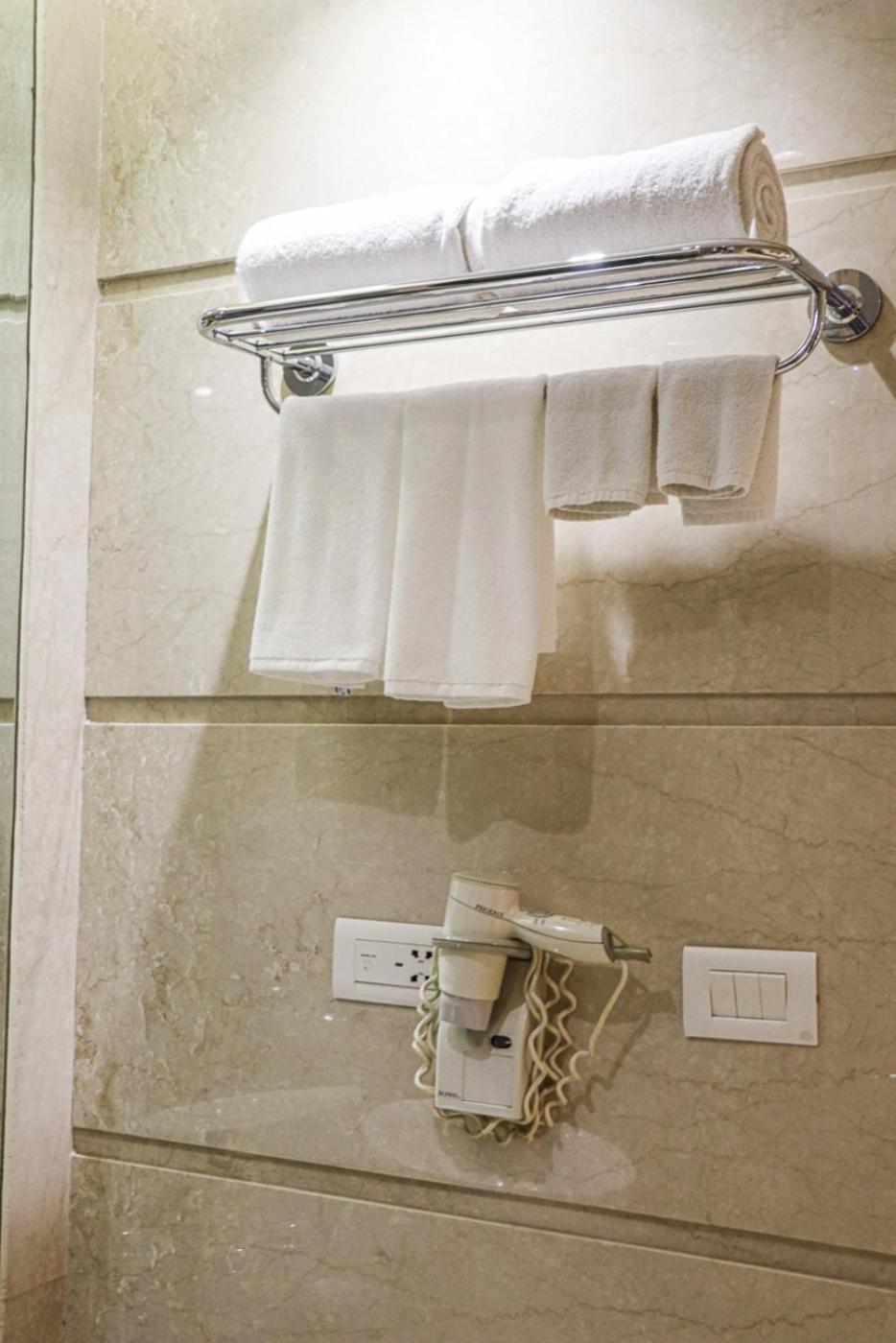Hotel Eternity 4*