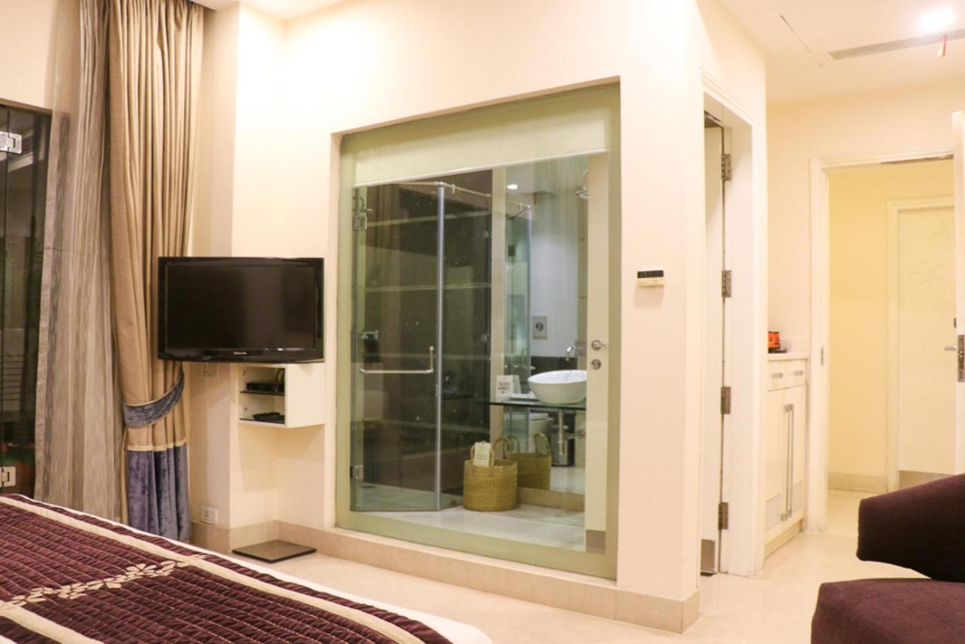 Hotel Eternity