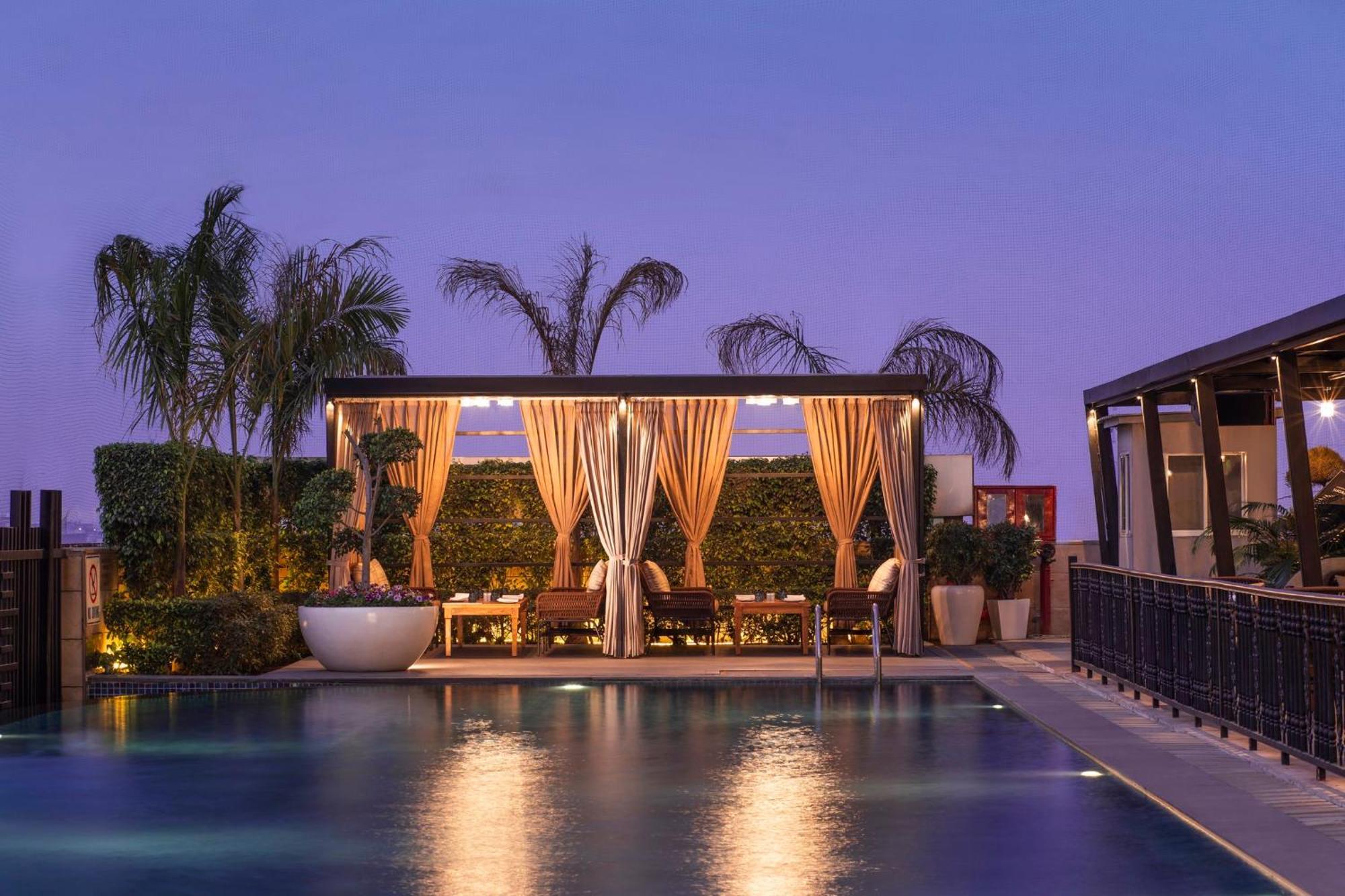 Mayur Vihar Noida By Ihg