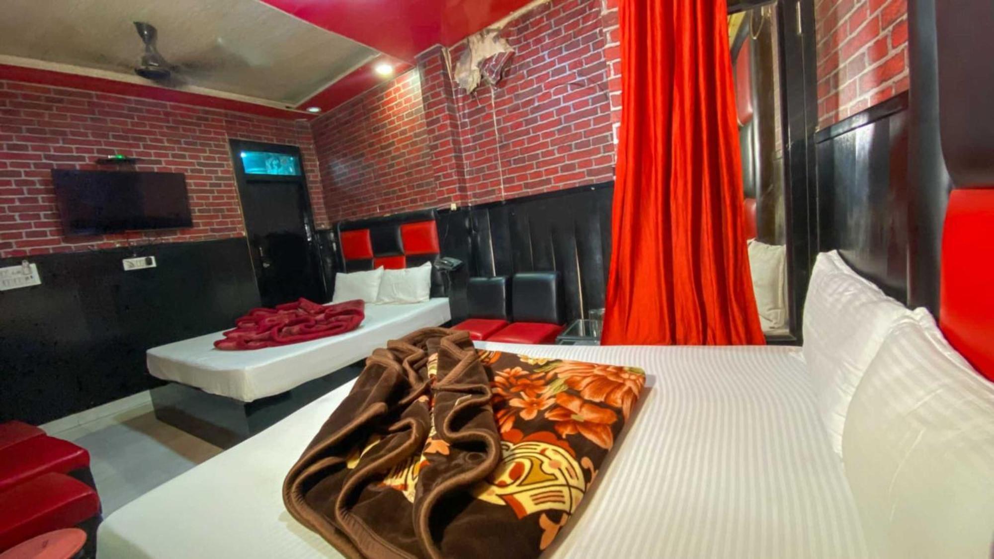Hotel Royal Plaza-new Delhi New Delhi