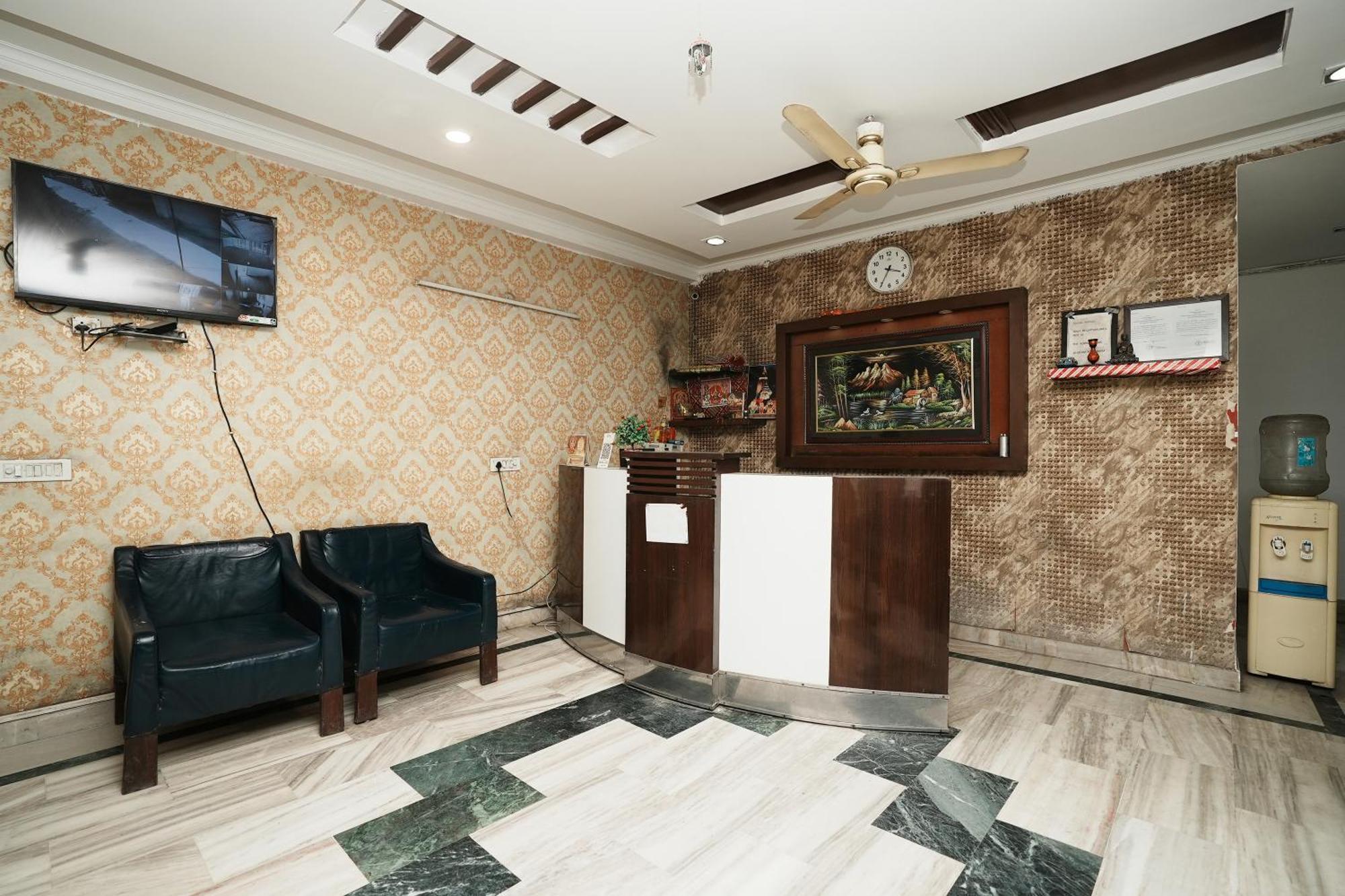Sunrise Moon Hotel New Delhi