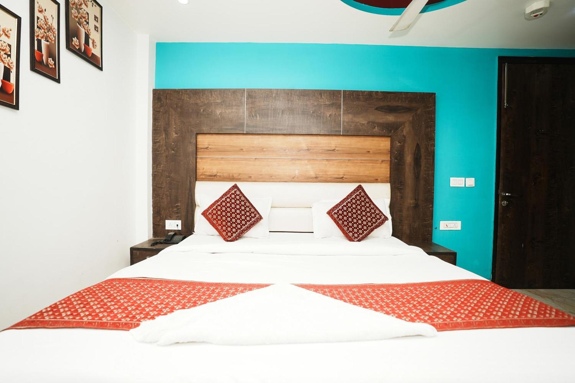 Hotel Amour Near Igi Delhi Airport New Delhi