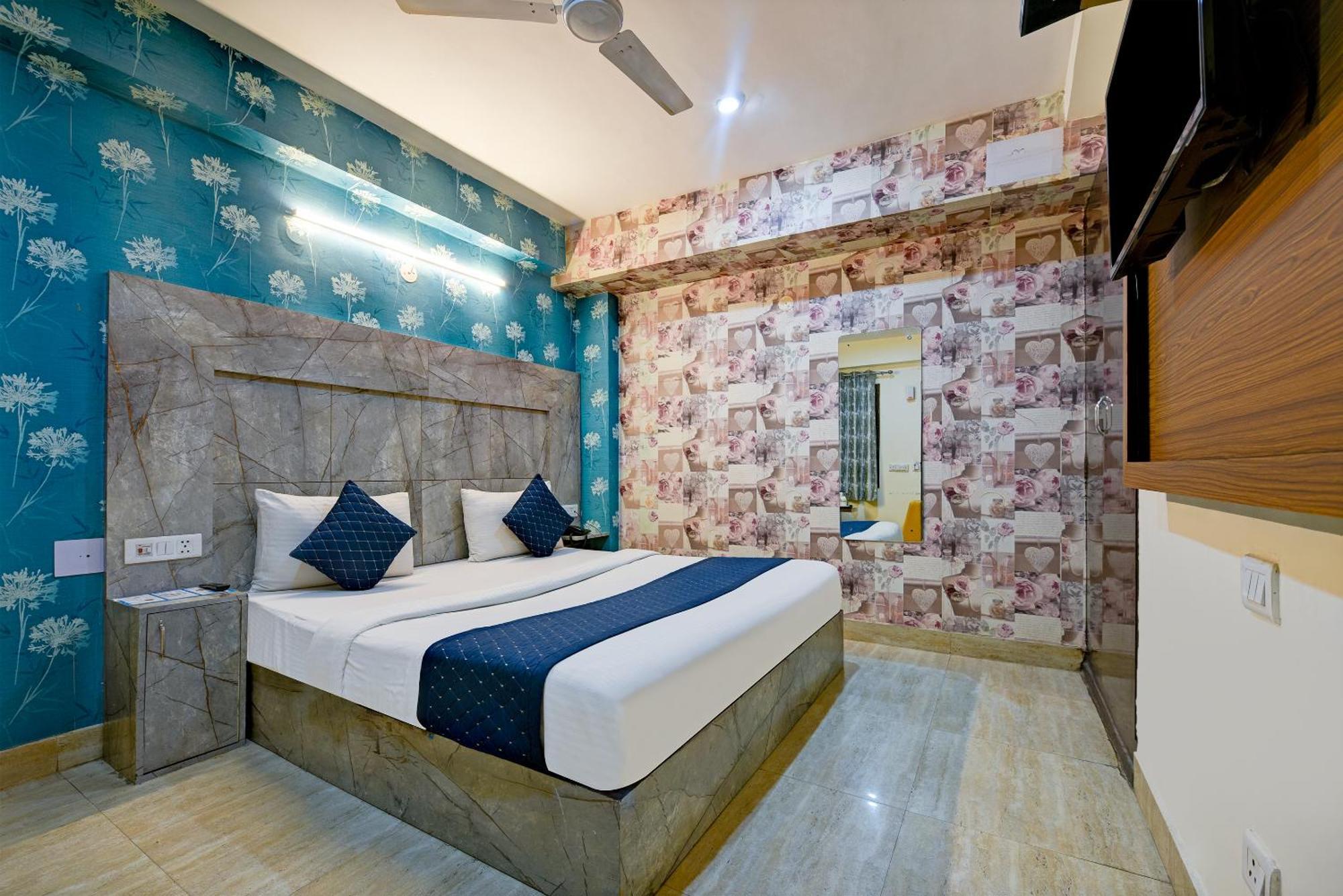 Ark Wood At Airport Hotel 3*